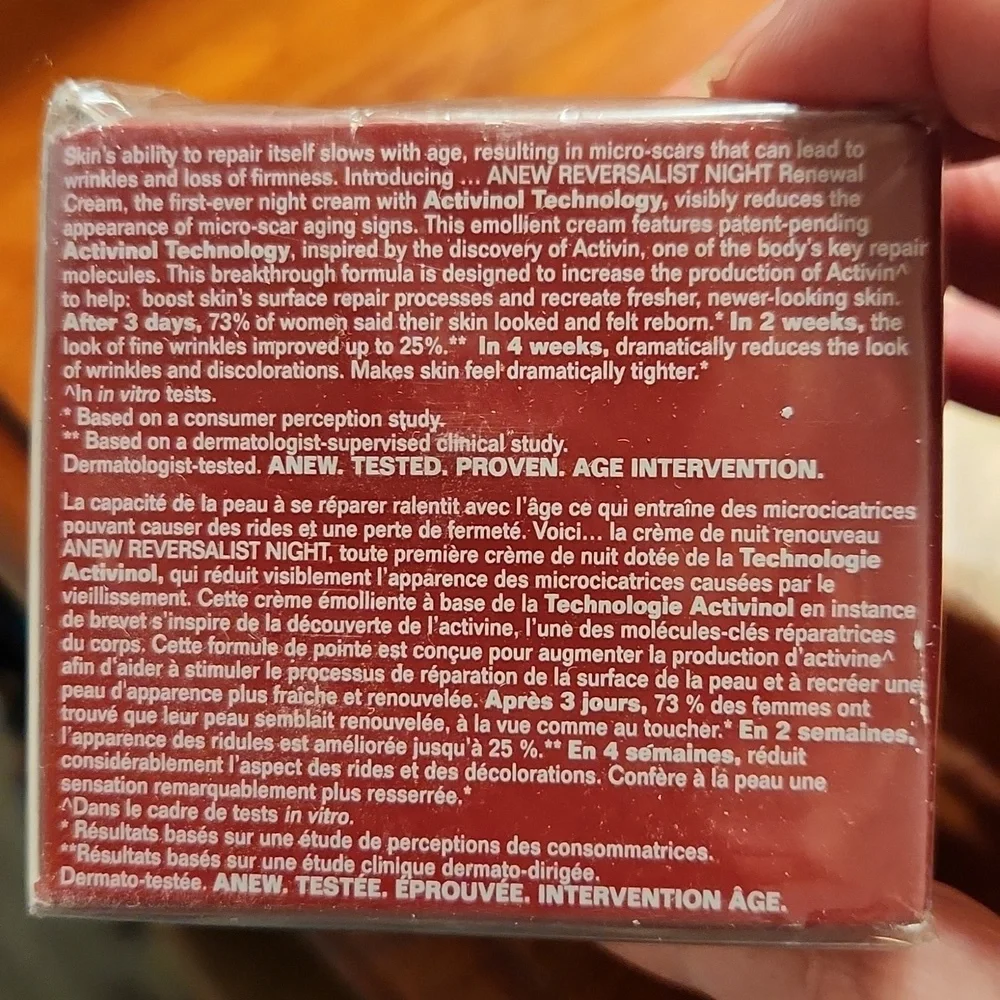 NIP Avon Reversalist Night Renewal Cream